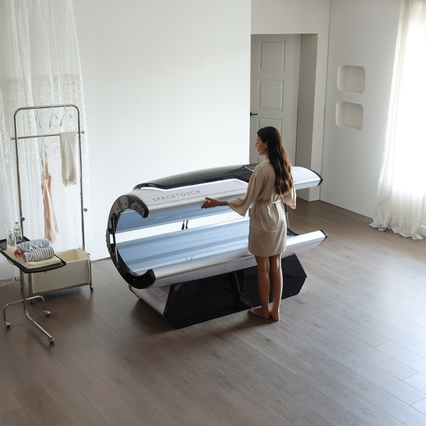Spacetouch Atlas Capsule | Full Body LED Skin Care Device by Spacetouch